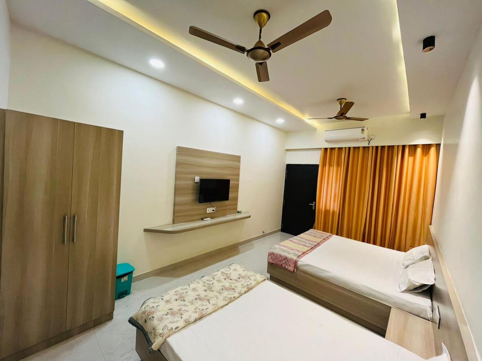 Log Inn Banaras Варанаси Экстерьер фото